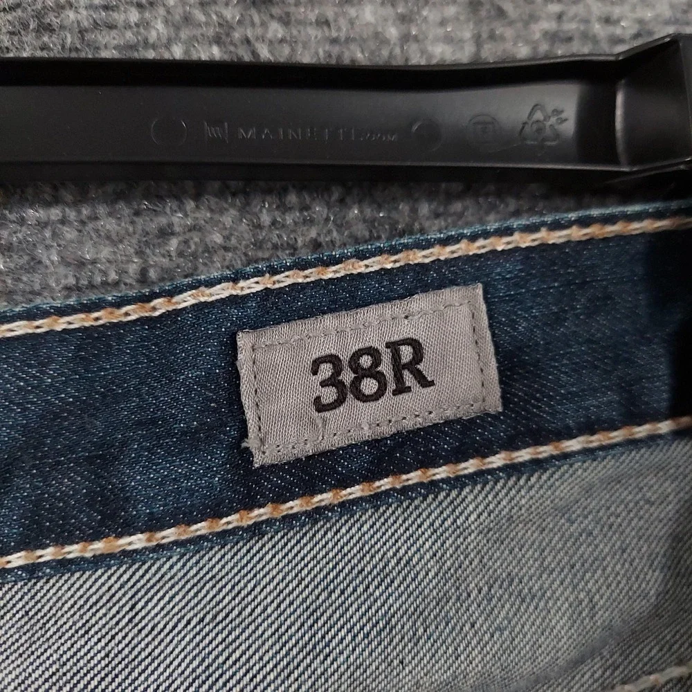 BKE Tyler Straight Jeans Mens Fits 38x28 Relaxed Straight‎ Distress Thick Stitch